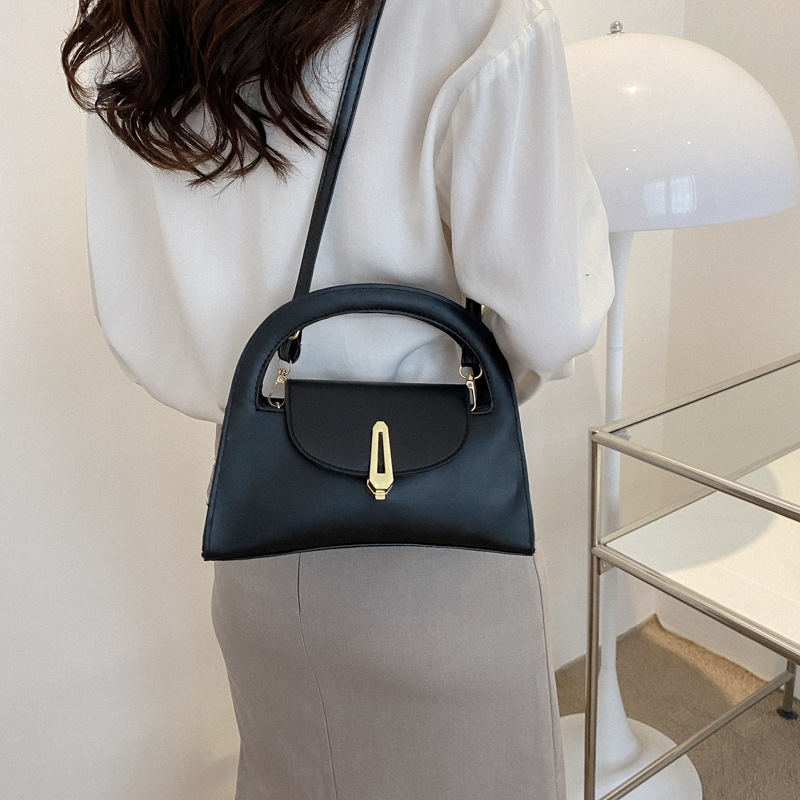 New Women's One Shoulder Messenger Bag